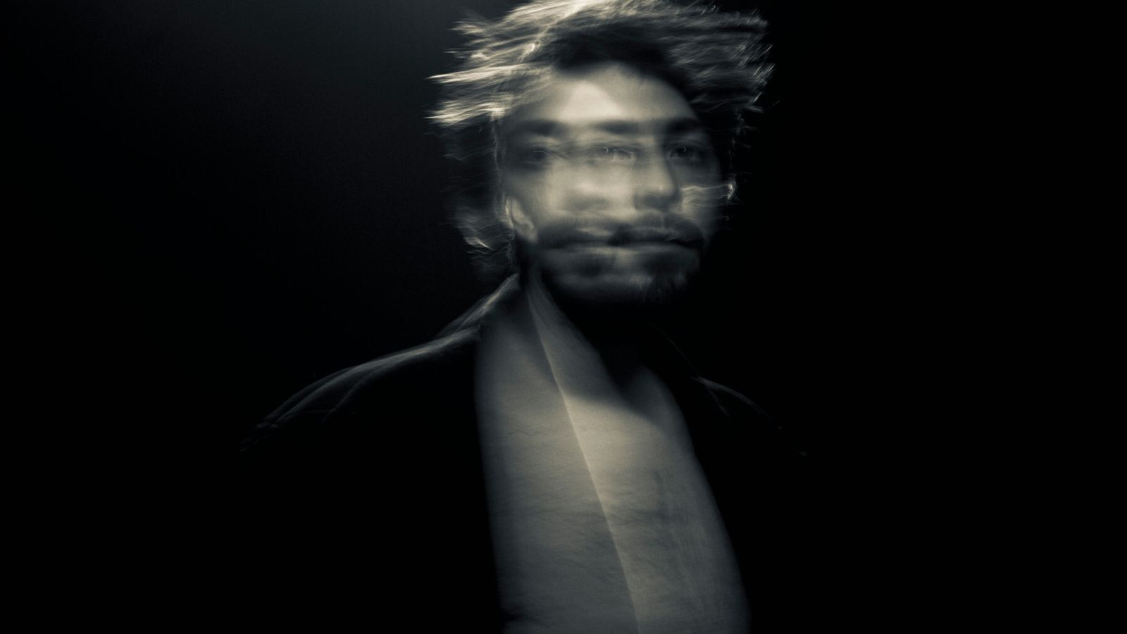 Salvador Sobral, en una nueva imagen promocional.