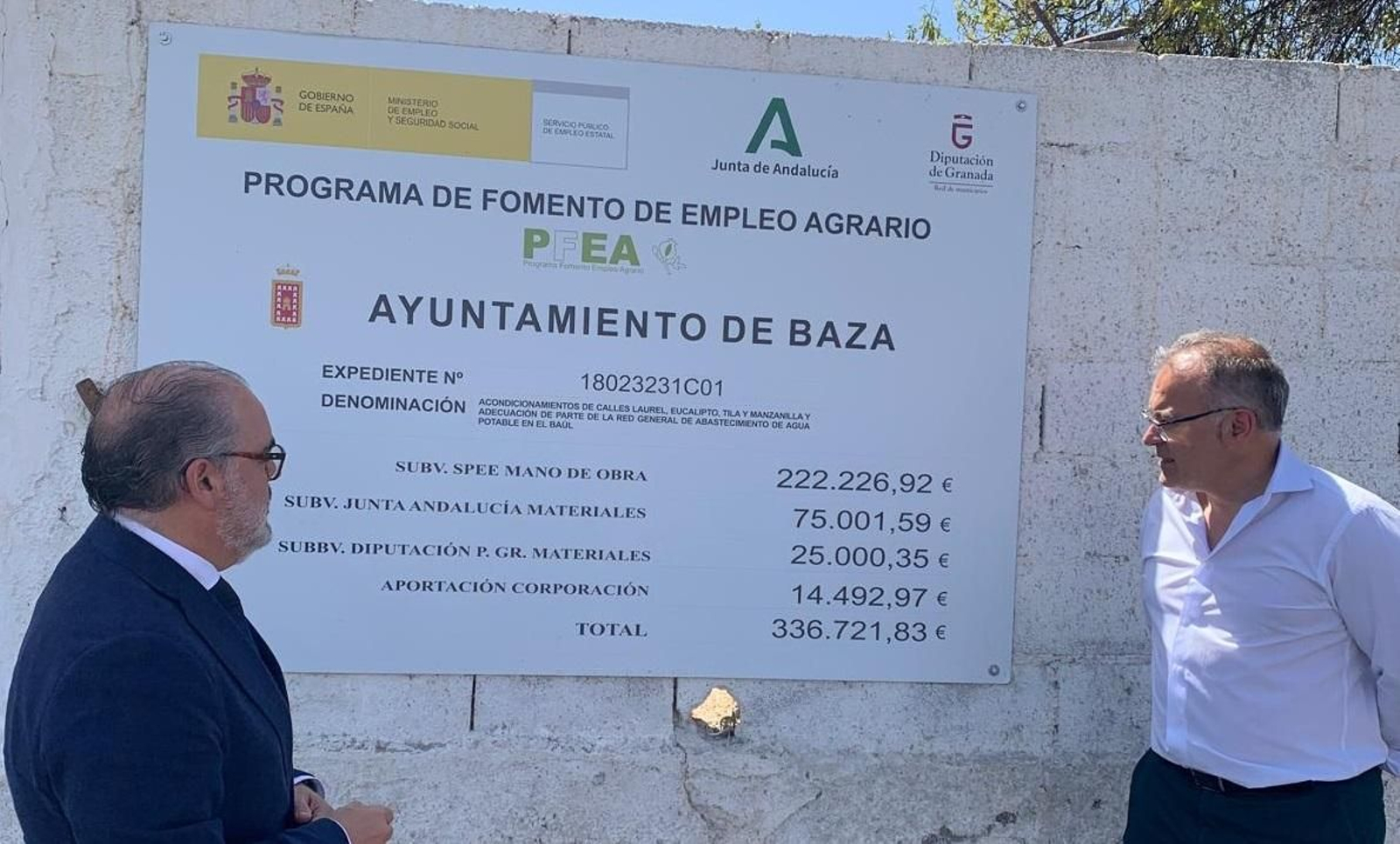 Imagen de la visita a las obras del PFEA en Baza Imagen de la visita a las obras del PFEA en Baza