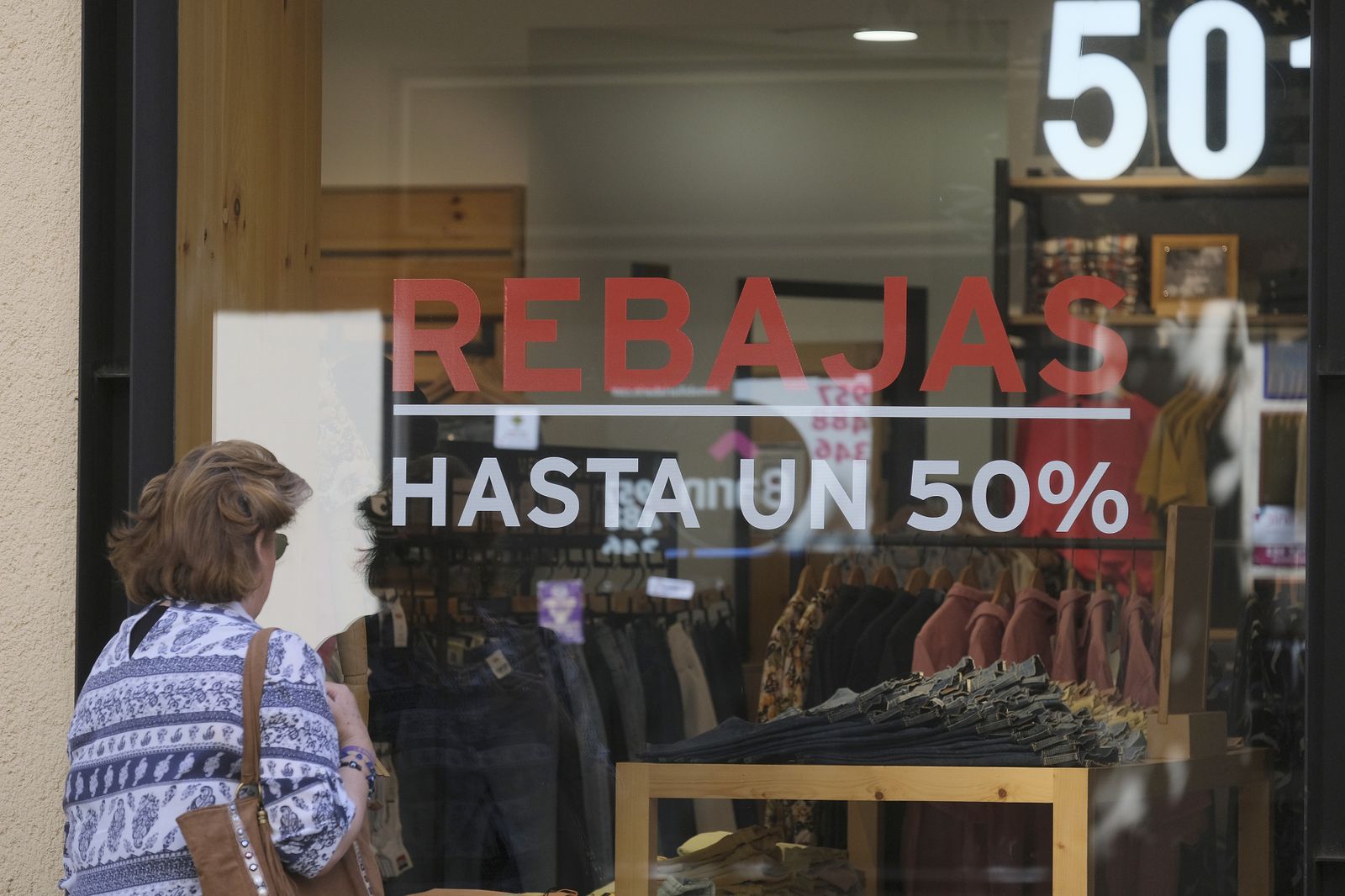 El primer domingo de las rebajas de verano en Córdoba, en imágenes