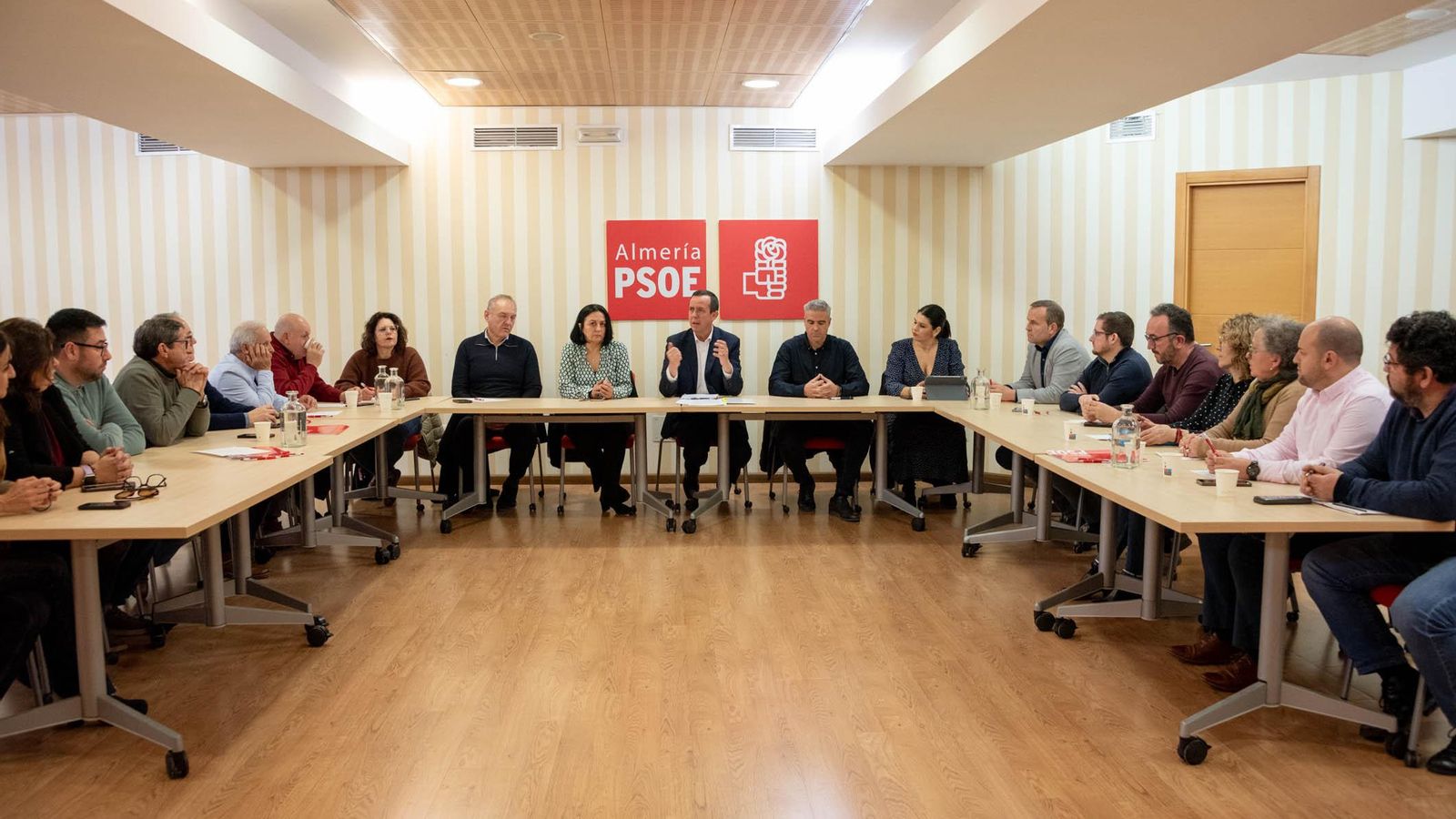 Reunión de José María Martín con los alcaldes socialistas de la provincia