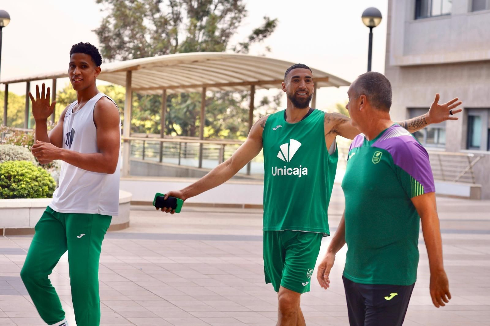 Chris Duarte, aura y carisma en su primer día con el Unicaja