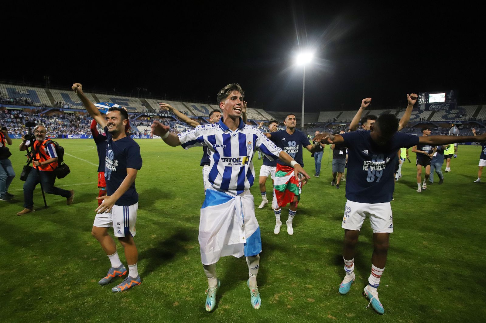 Imágenes del ascenso del Recreativo de Huelva contra el Cacereño