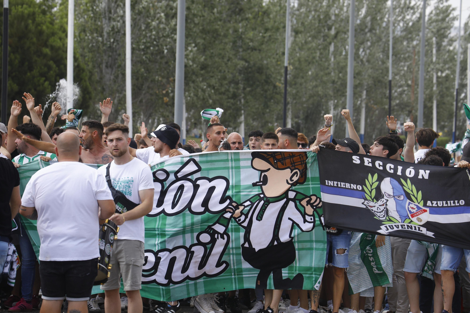 Las mejores fotos de la 'Fan Zone' del Córdoba CF antes del partido ante la Ponferradina