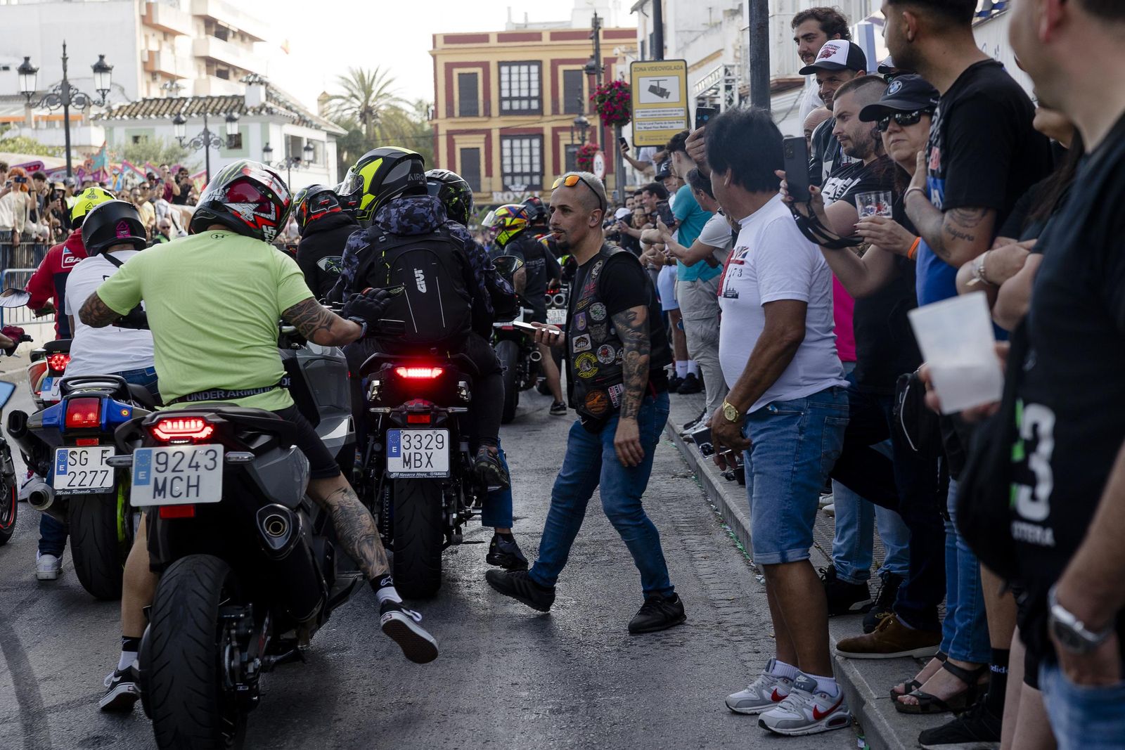 Las imágenes del viernes de Motorada en El Puerto por el Gran Premio de Motociclismo de Jerez 2025