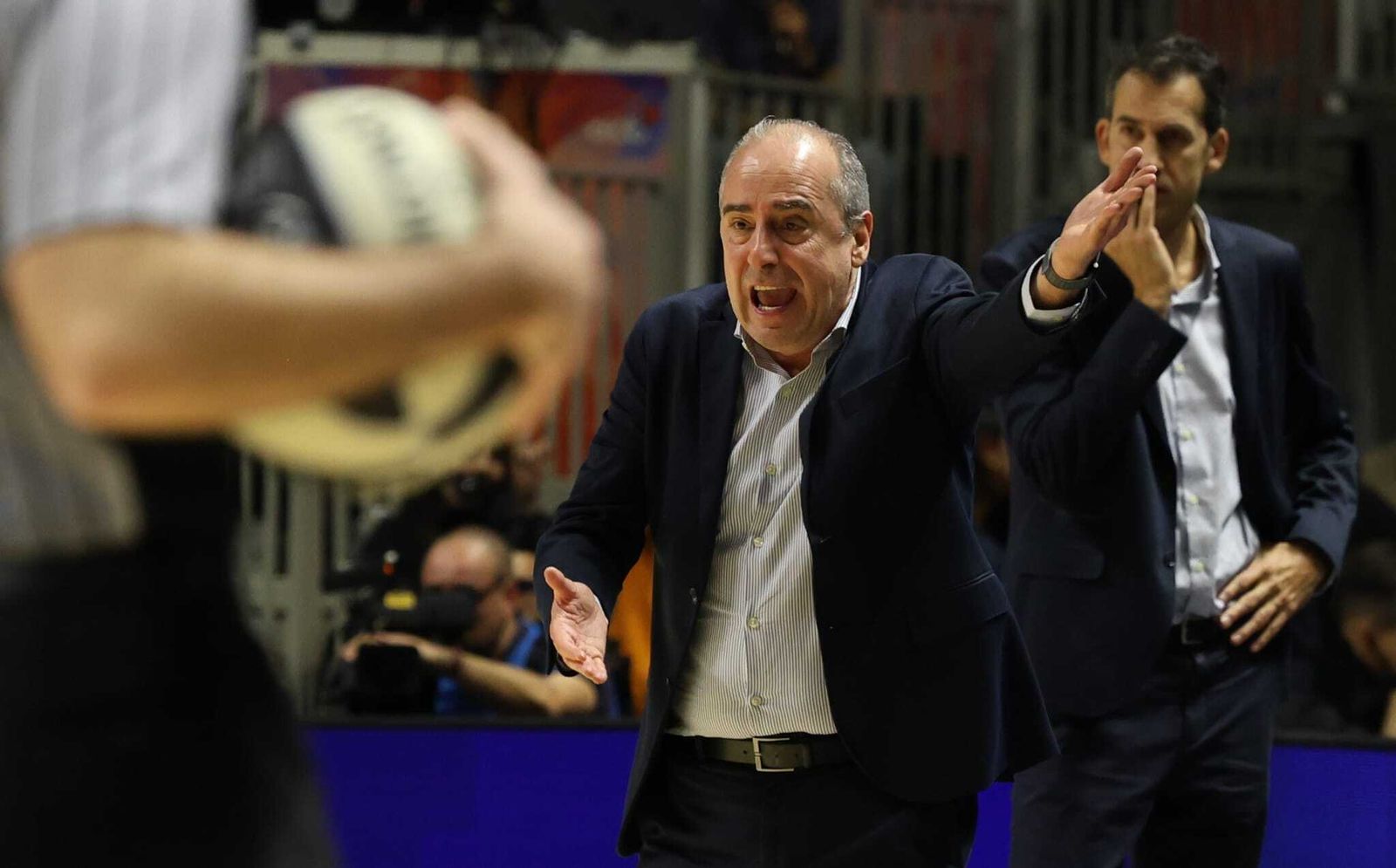 Txus Vidorreta, durante el partido