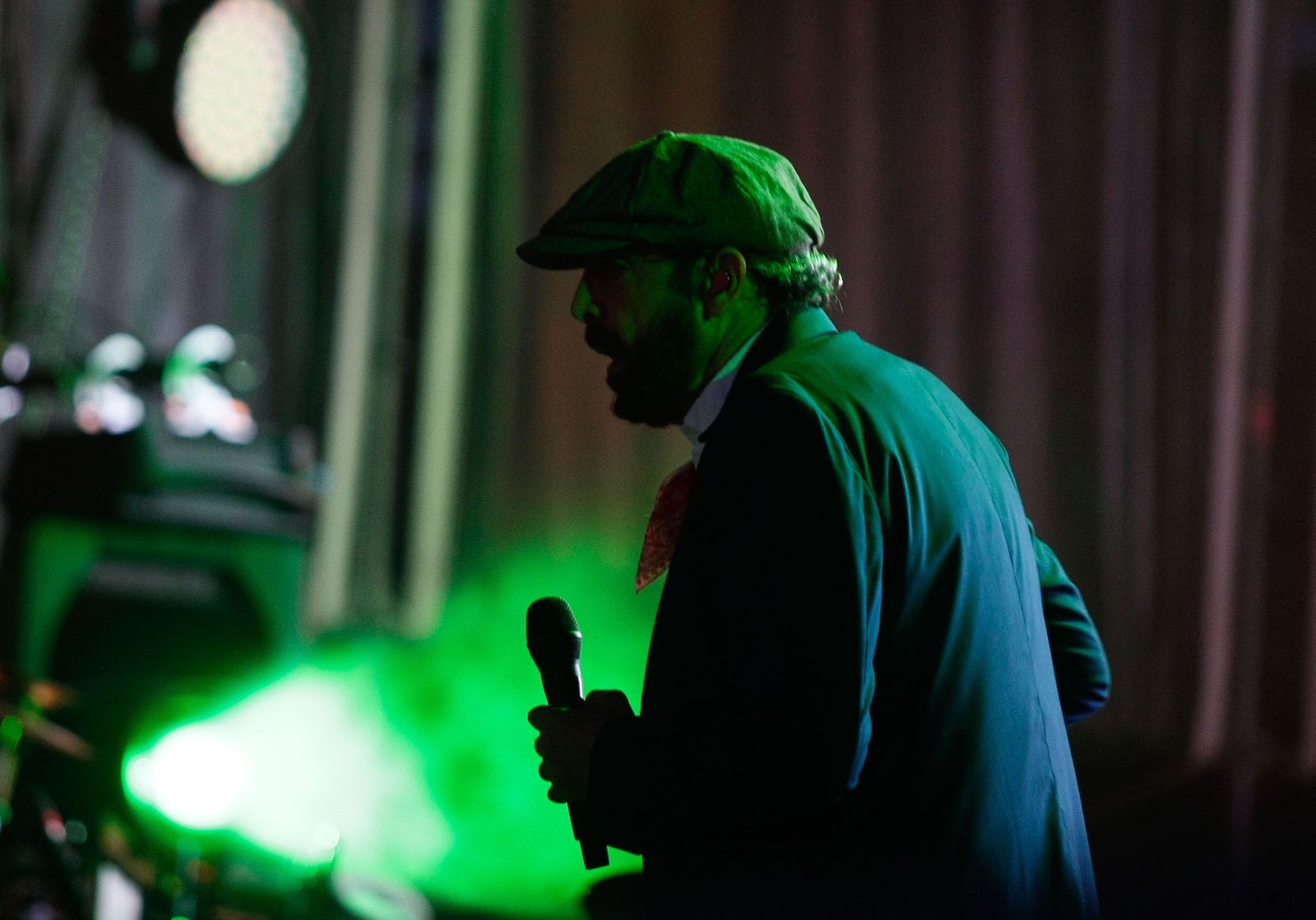 Búscate en el concierto de Juan Luis Guerra en el Concert Music Festival