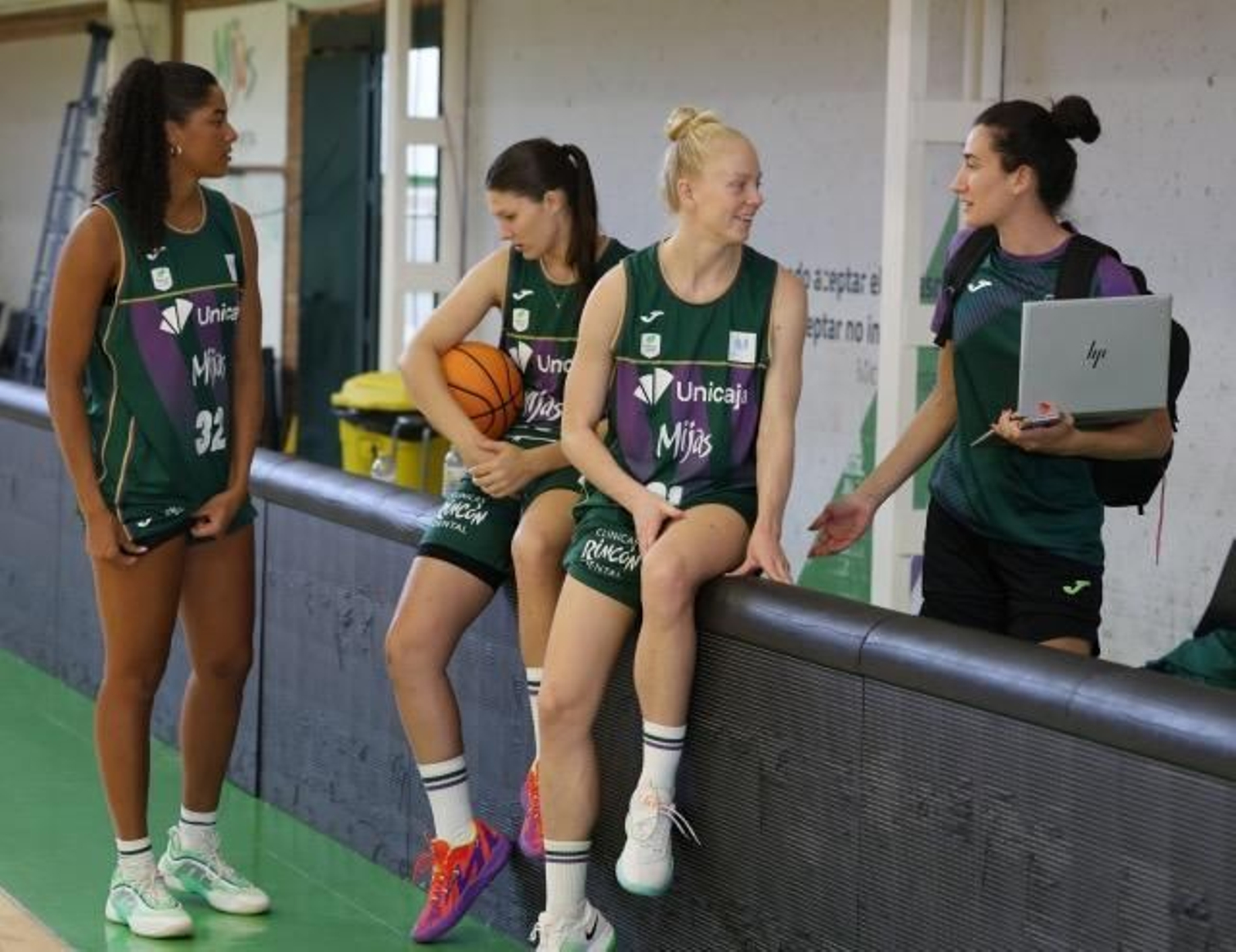 Sonrisas y buena energía en el Media Day del Unicaja Mijas