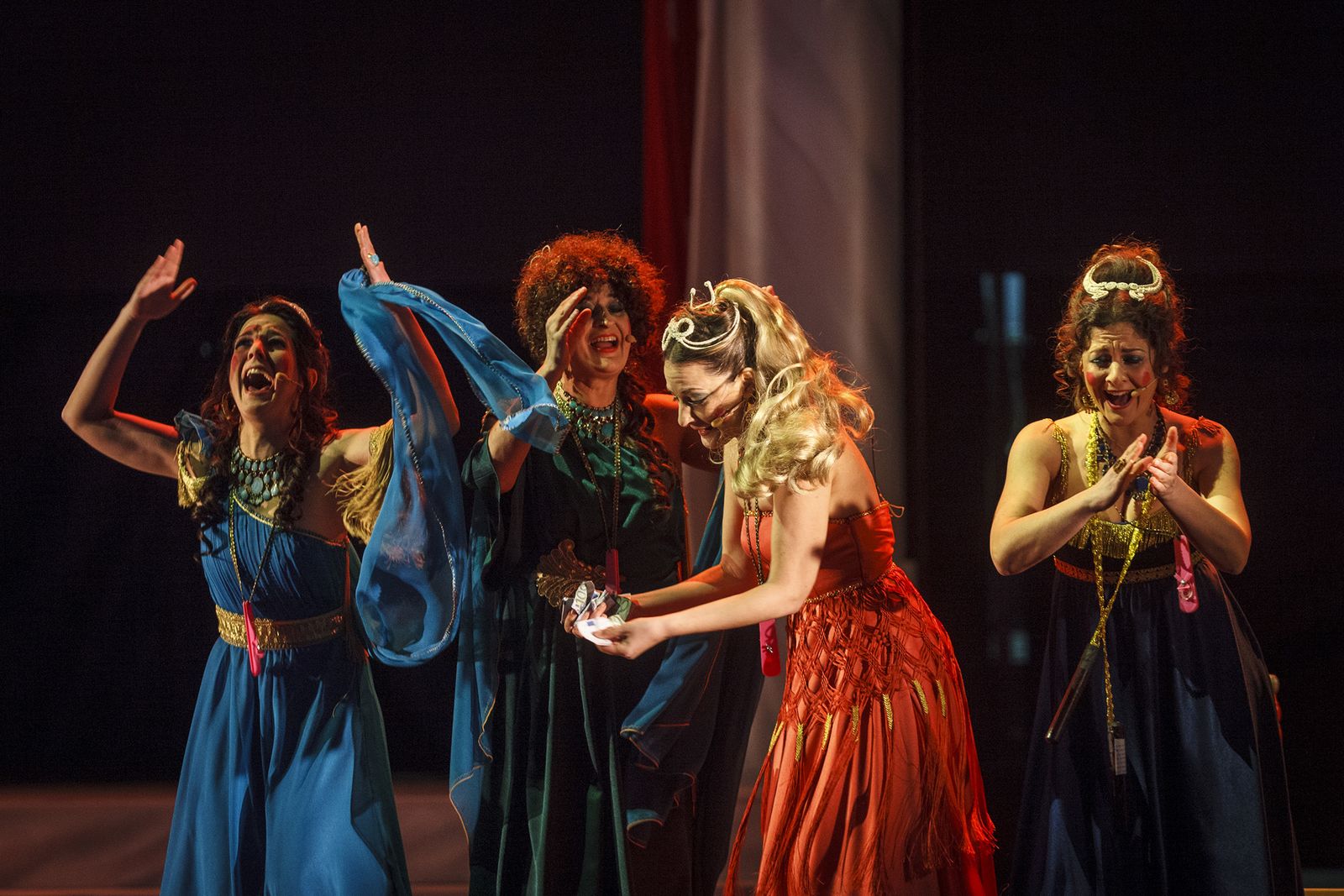 Las imágenes del pregón de Las Niñas de Cádiz