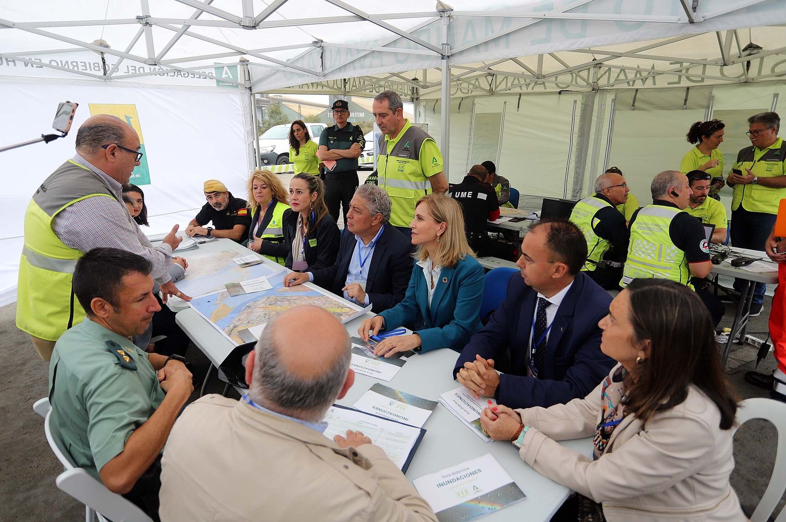 Simulacro de accidente en el Puerto de Huelva dentro del ejercicio regional RespuestA22, en imágenes
