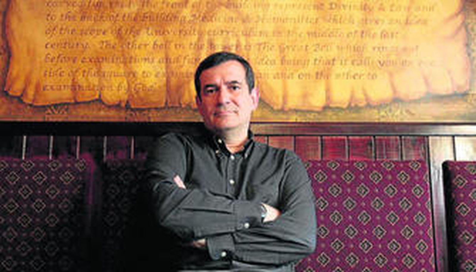 El escritor barcelonés Eduard Márquez, autor de 'El último día antes de mañana', durante su visita a Sevilla.