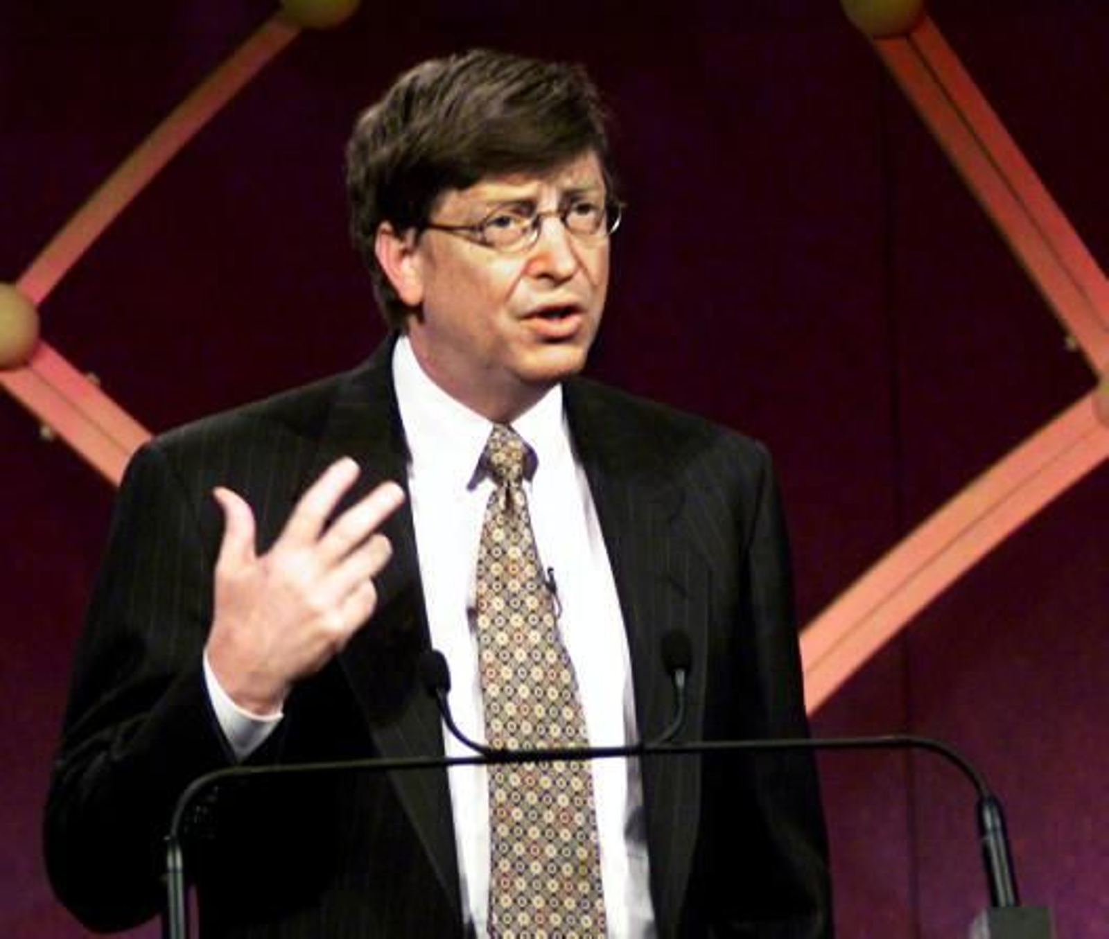 Gates anuncia la primera vacuna contra la malaria en tres años