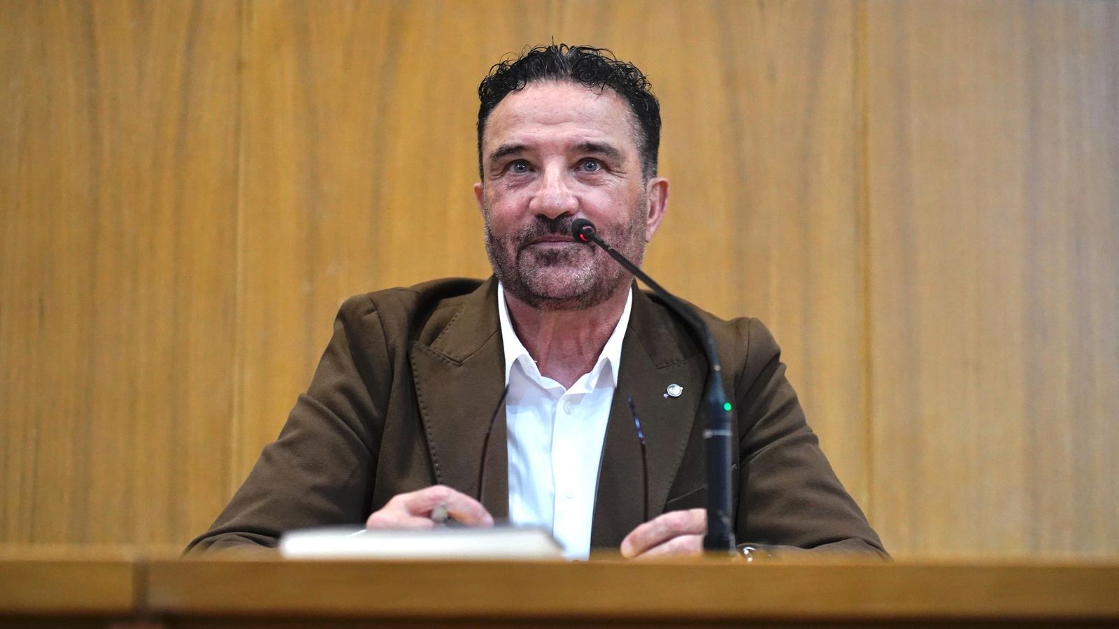 Fotos de la presentación del libro de Roberto Losada en el Auditorio Millán Picazo