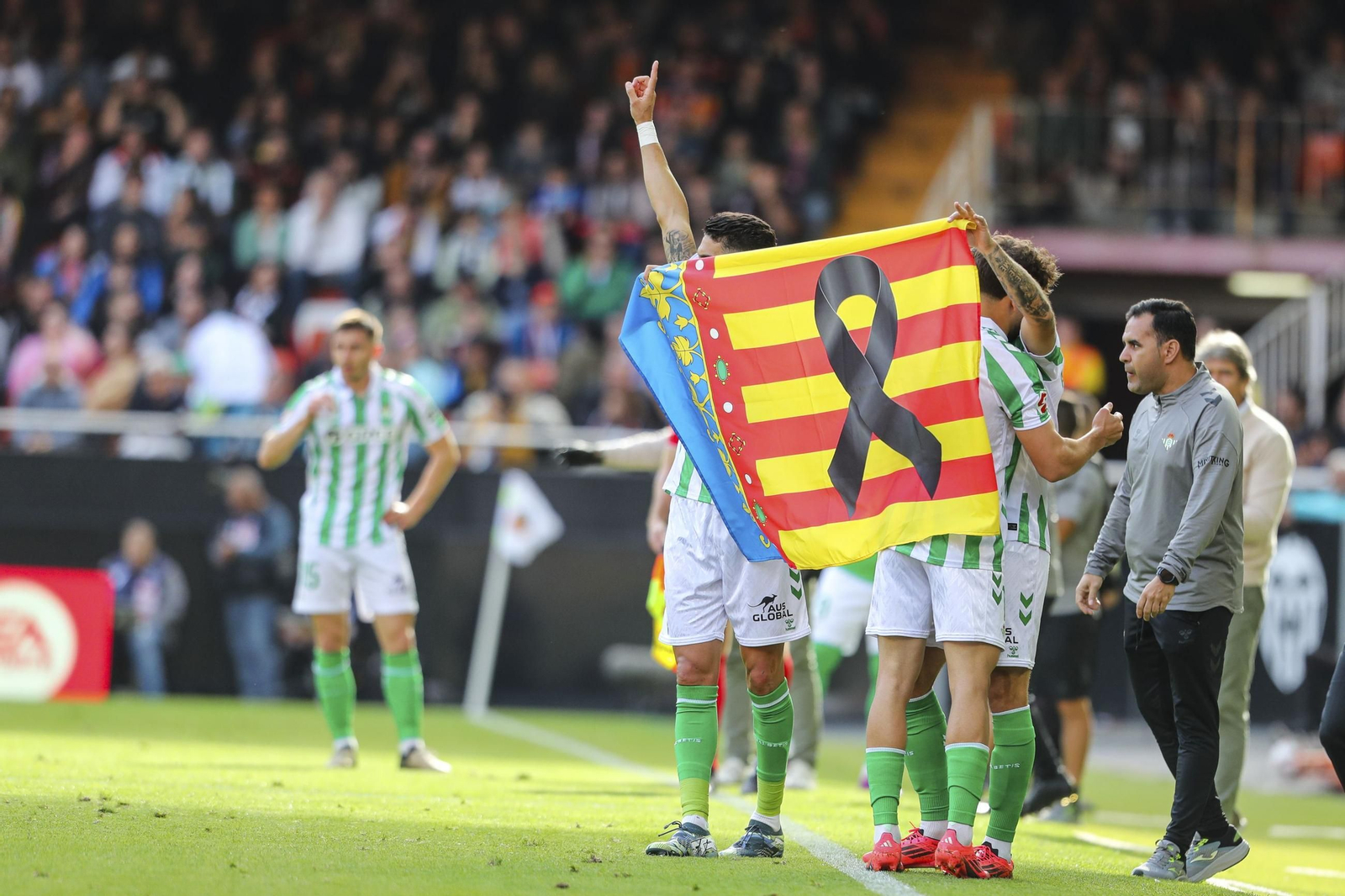 Las fotos del emotivo Valencia - Betis