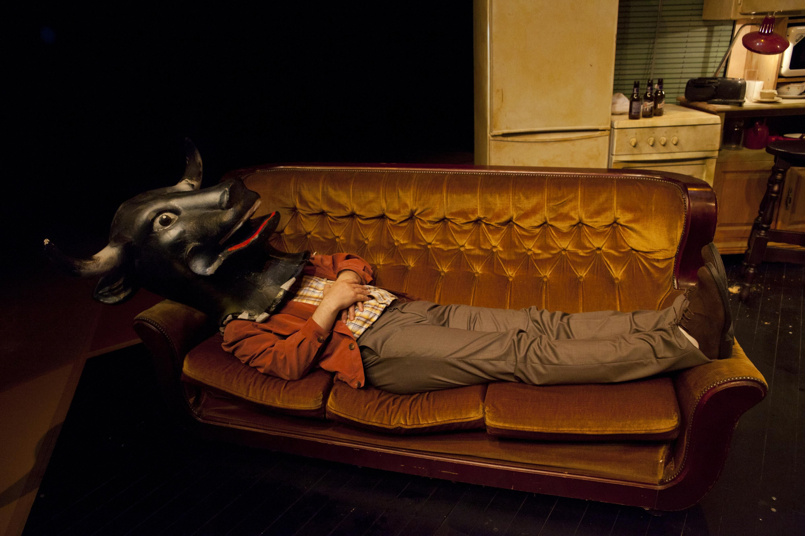 Cabezudos en 'Los Mariachis', crónica de la corrupción en España