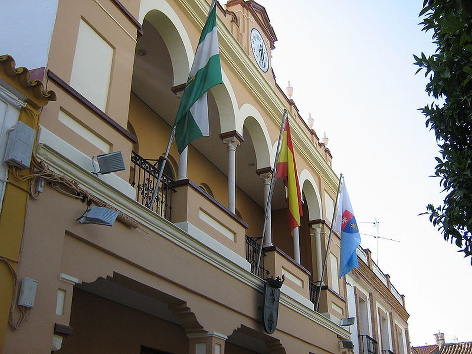 El Ayuntamiento de La Rinconada.