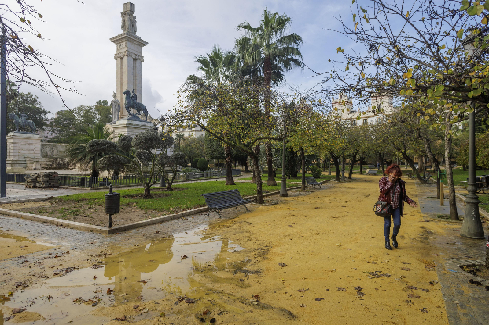 Las imágenes de la apertura de la nueva plaza de España. Las imágenes de la apertura de la nueva plaza de España.