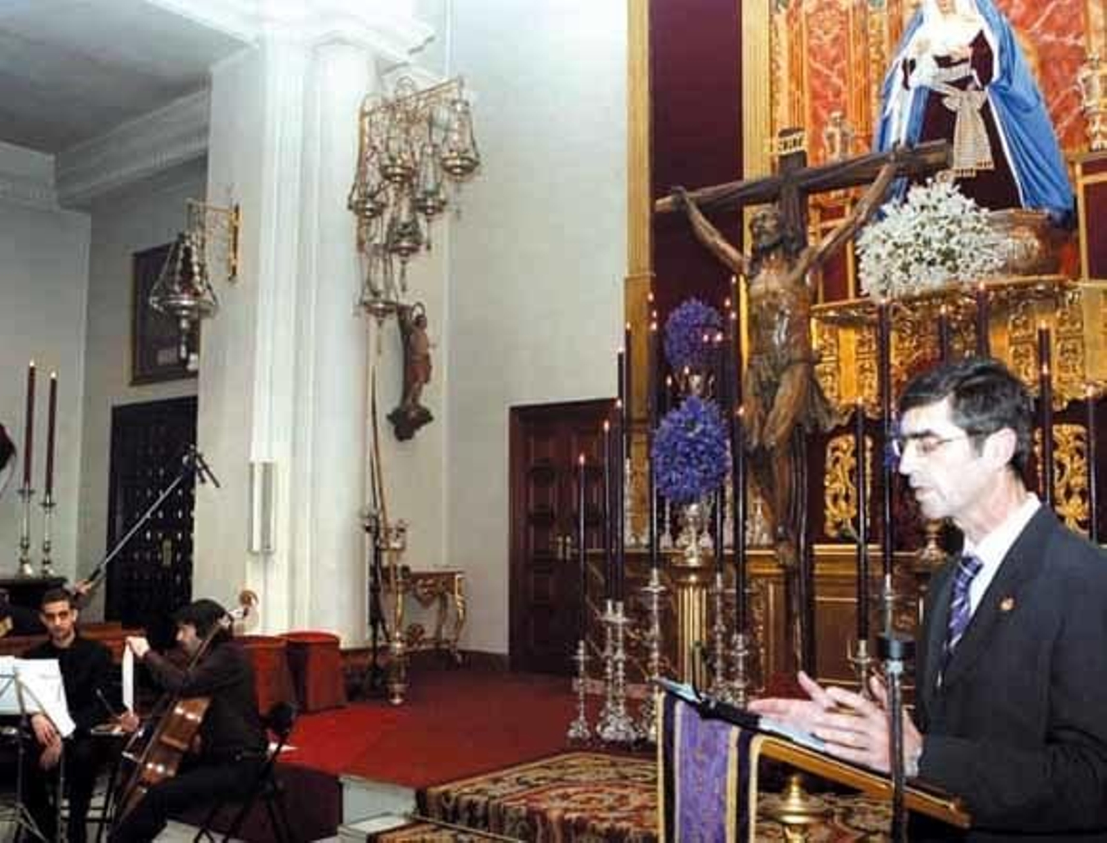 Música cofrade en las escalinatas