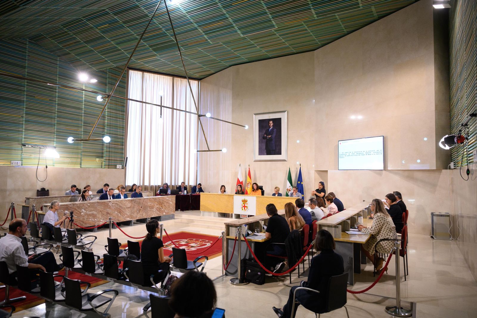 Los concejales de la Corporación municipal reunidos en el Salón Noble.