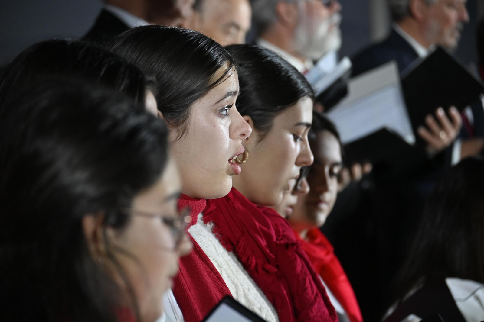 Inauguración de la iluminación navideña en el Paseo de la Ría del Puerto de Huelva 2025