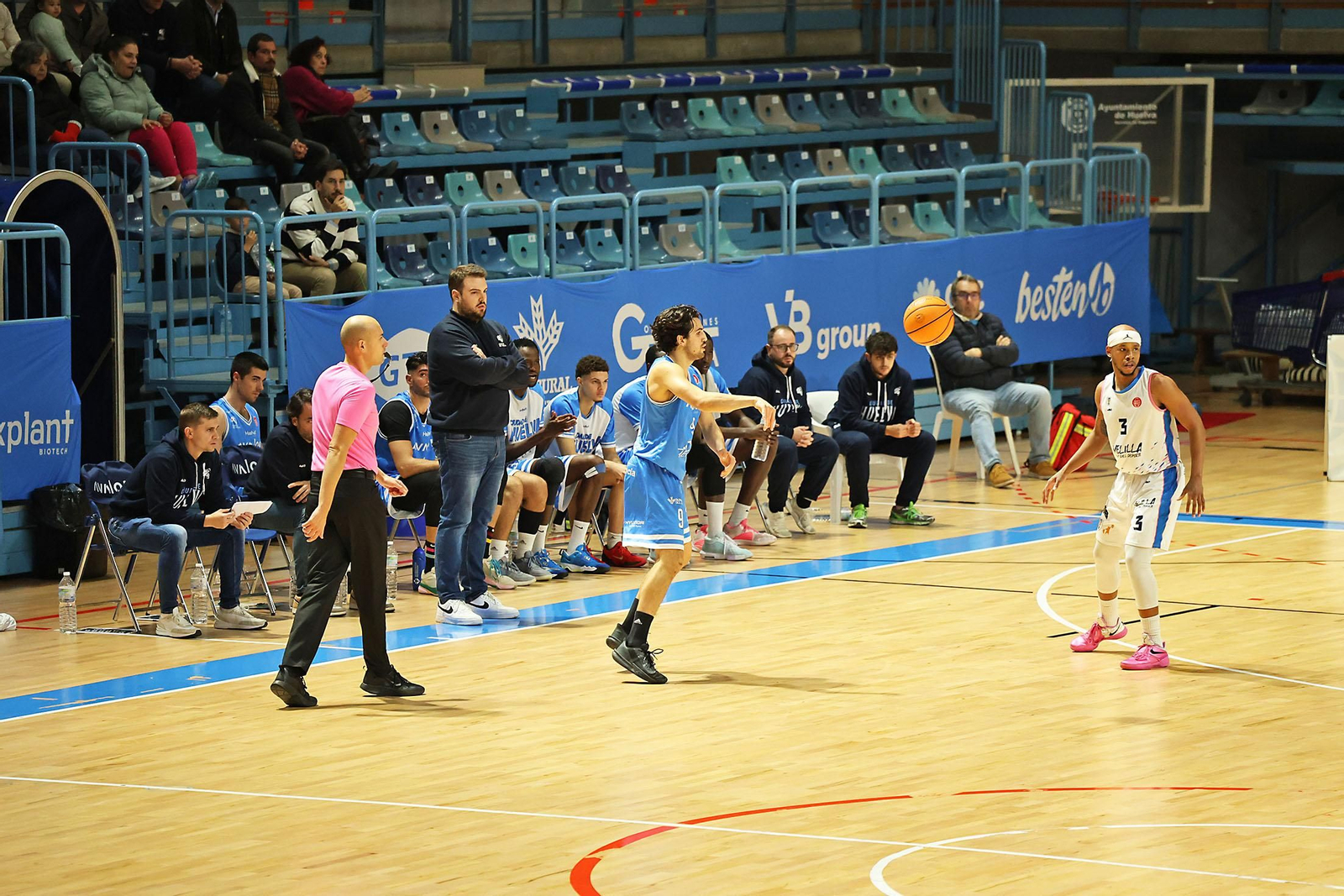 Imágenes del Ciudad de Huelva vs Melilla Ciudad del deporte