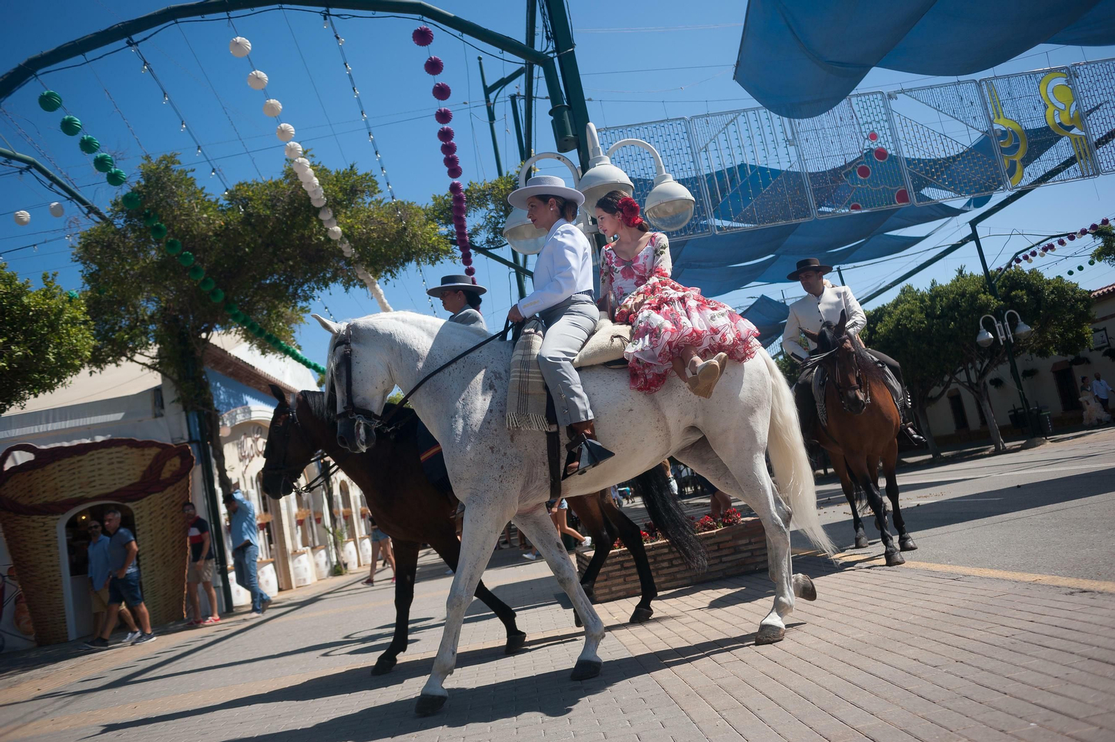 Segundo día de Feria de Málaga en el Centro y en el Real, en fotos