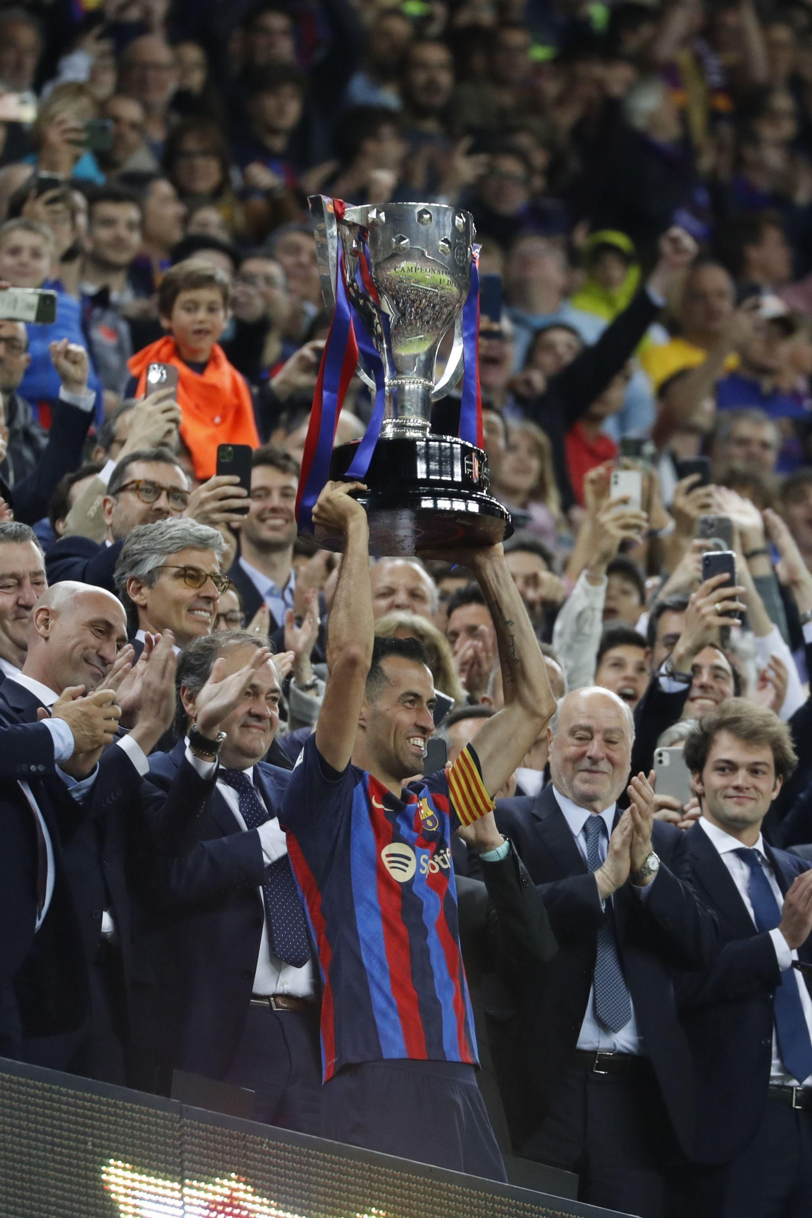 Las fotos de la fiesta del campeón Barcelona con derrota ante la Real