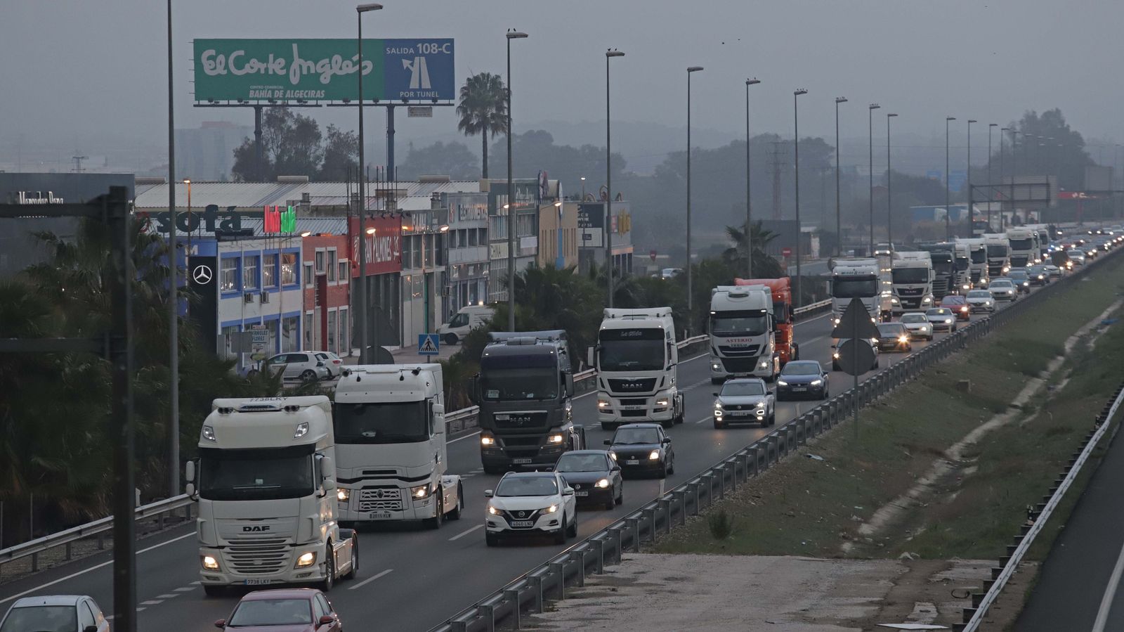 Fotos de la marcha de camiones en el Campo de Gibraltar