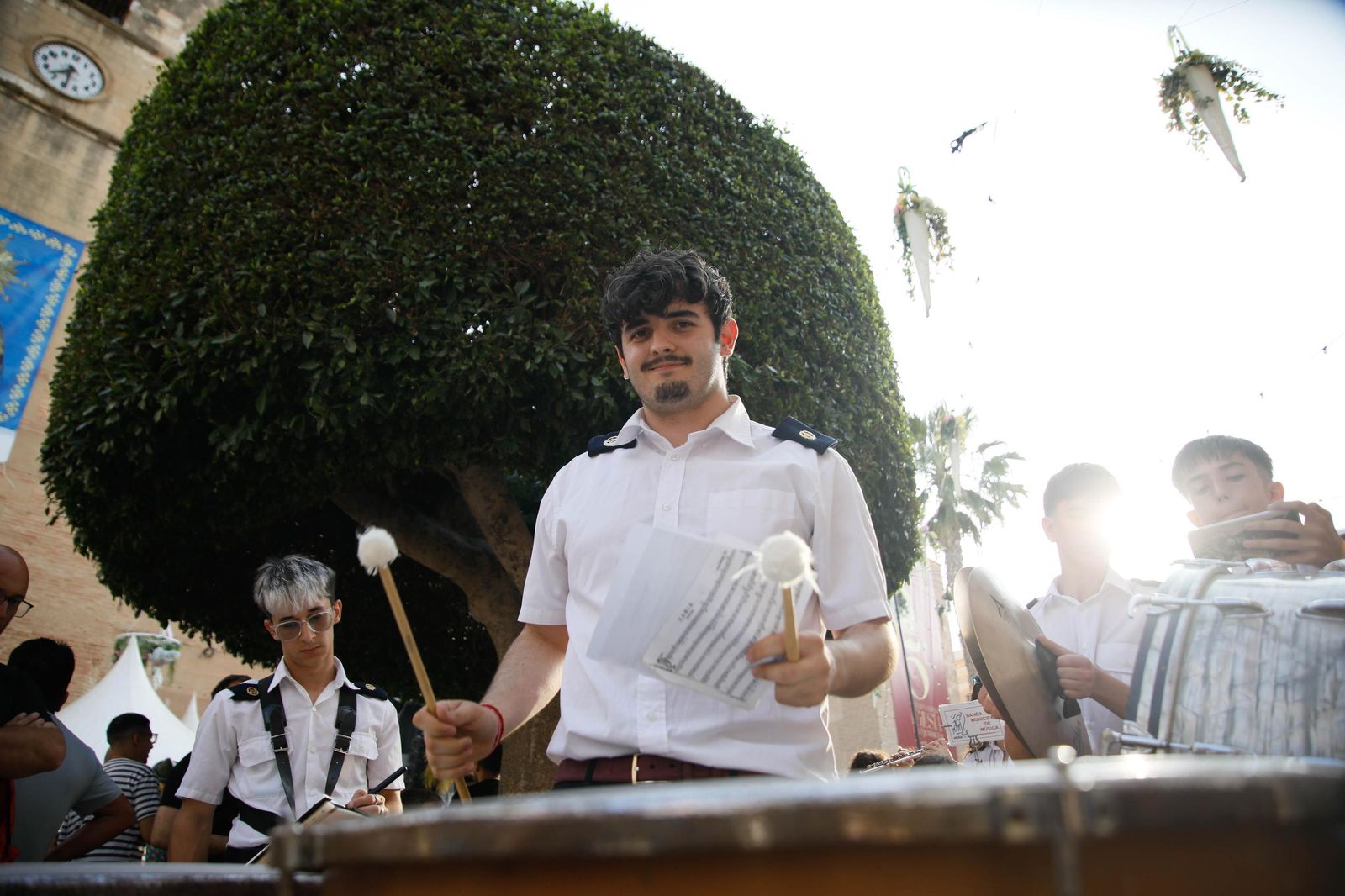Desfile de Gigantes y Cabezudos de Vera, en imágenes
