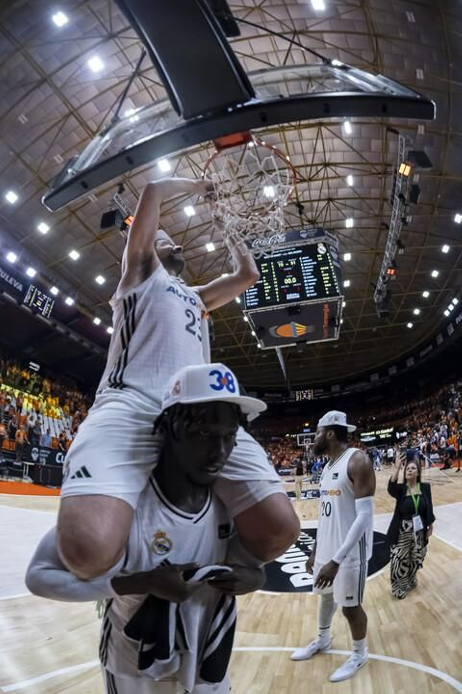 Las fotos del título del Real Madrid en baloncesto