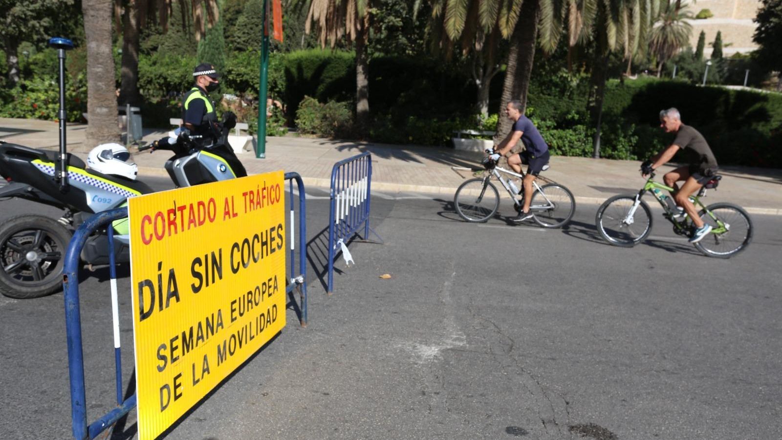 Cartel anunciador del Día Sin Coches. Cartel anunciador del Día Sin Coches.