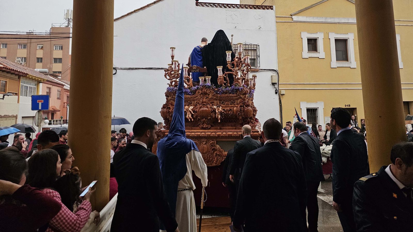 Fotos del Domingo de Ramos en La Línea: La Borriquita y Flagelación