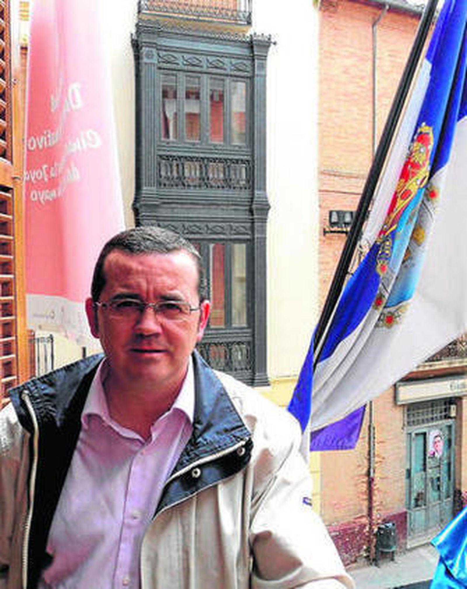 "El PSOE no va a pactar ni con el PP ni con Convocatoria por Loja"