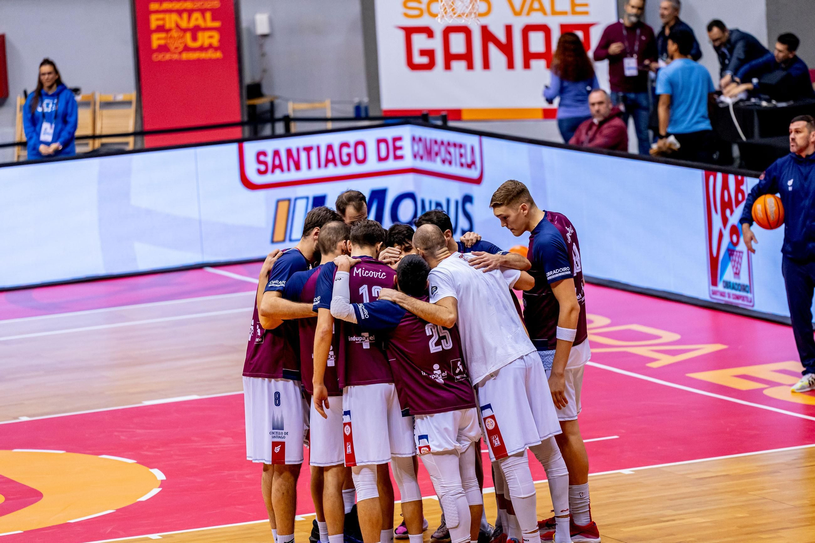 Las fotos del Obradoiro - Betis Baloncesto