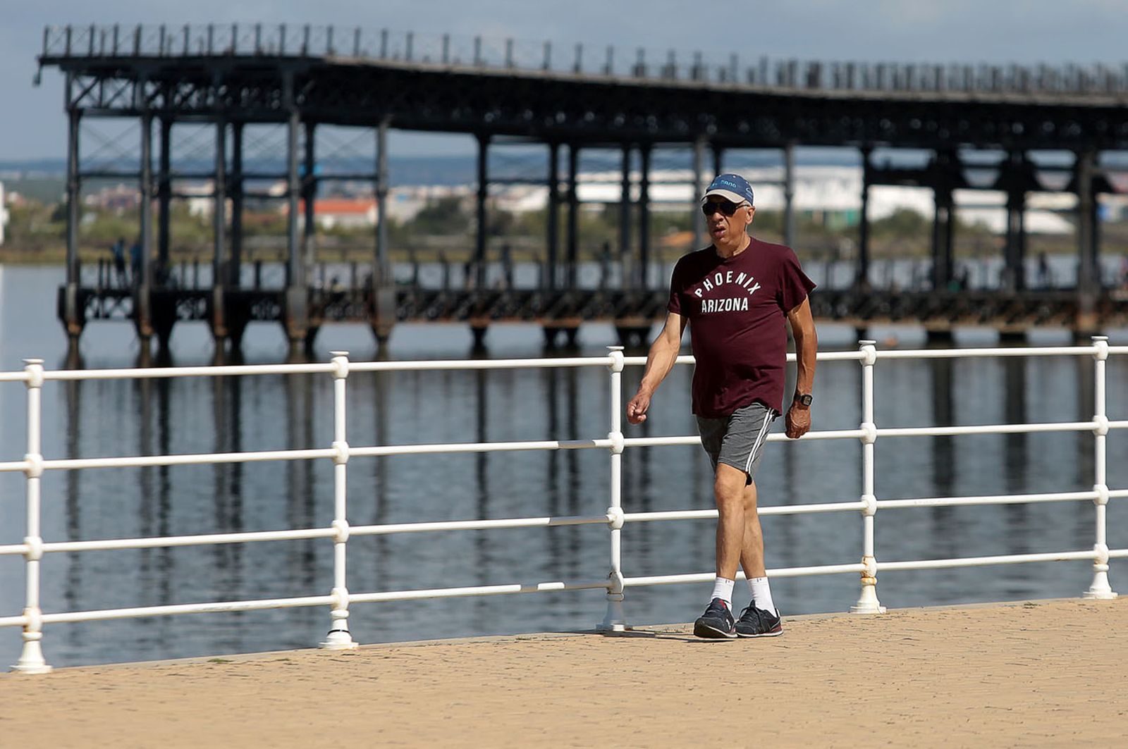 Imágenes del ambiente en Huelva en la mañana del sábado