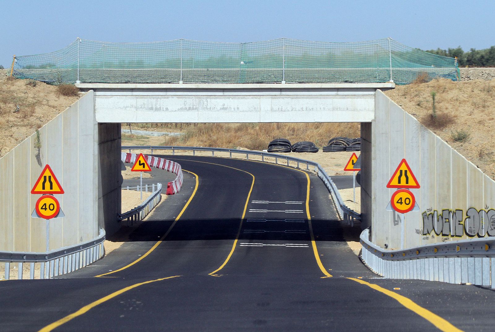Señalización de las obras del tramo Beas-Trigueros en la N-435.