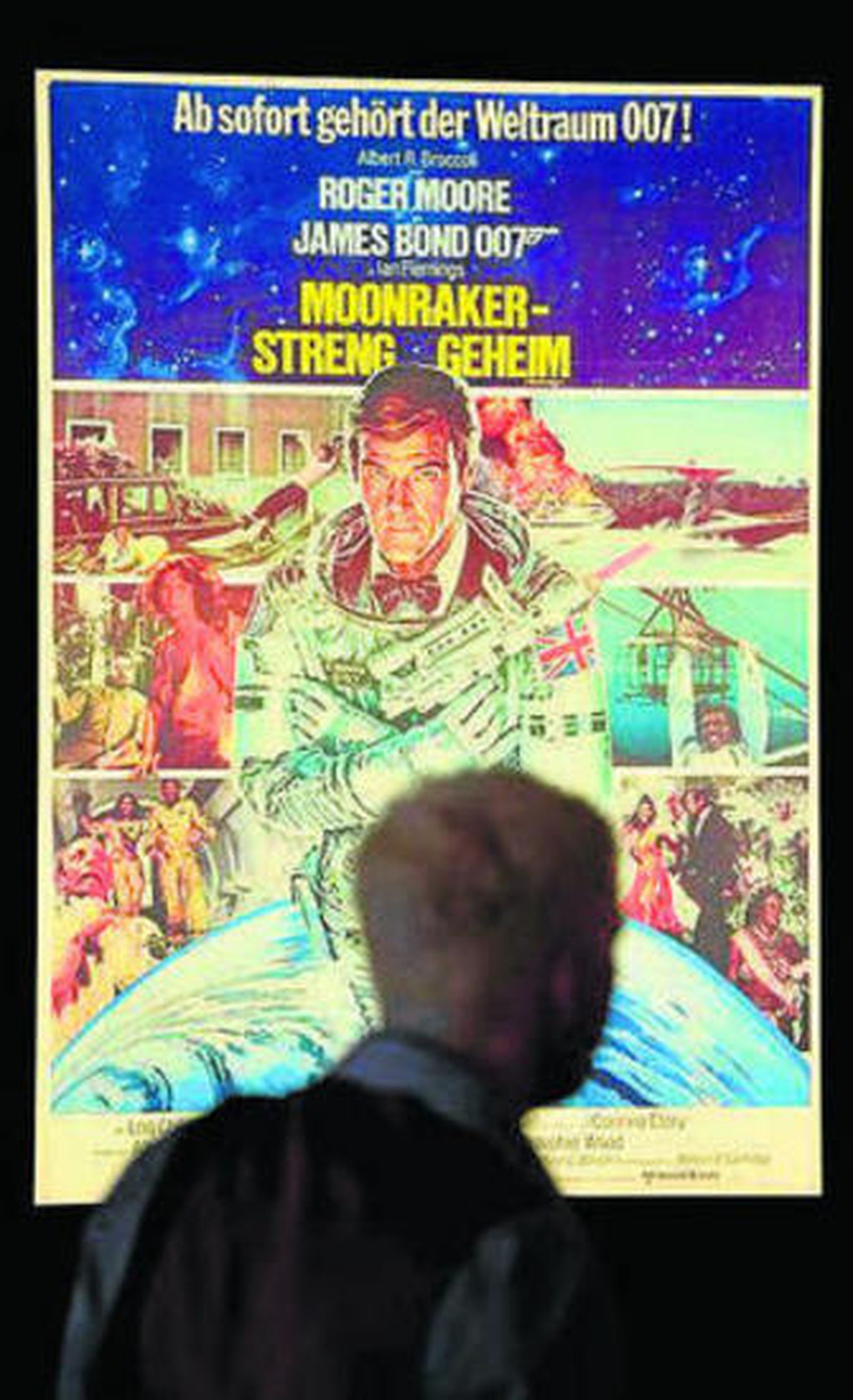 Londres celebra los 50 años de Bond con una exposición