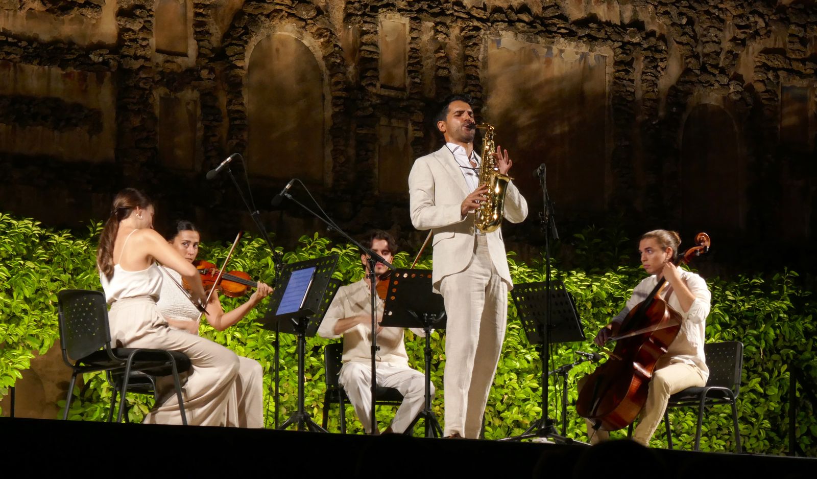 Manu Brazo y el Cuarteto Bruma en el Alcázar.