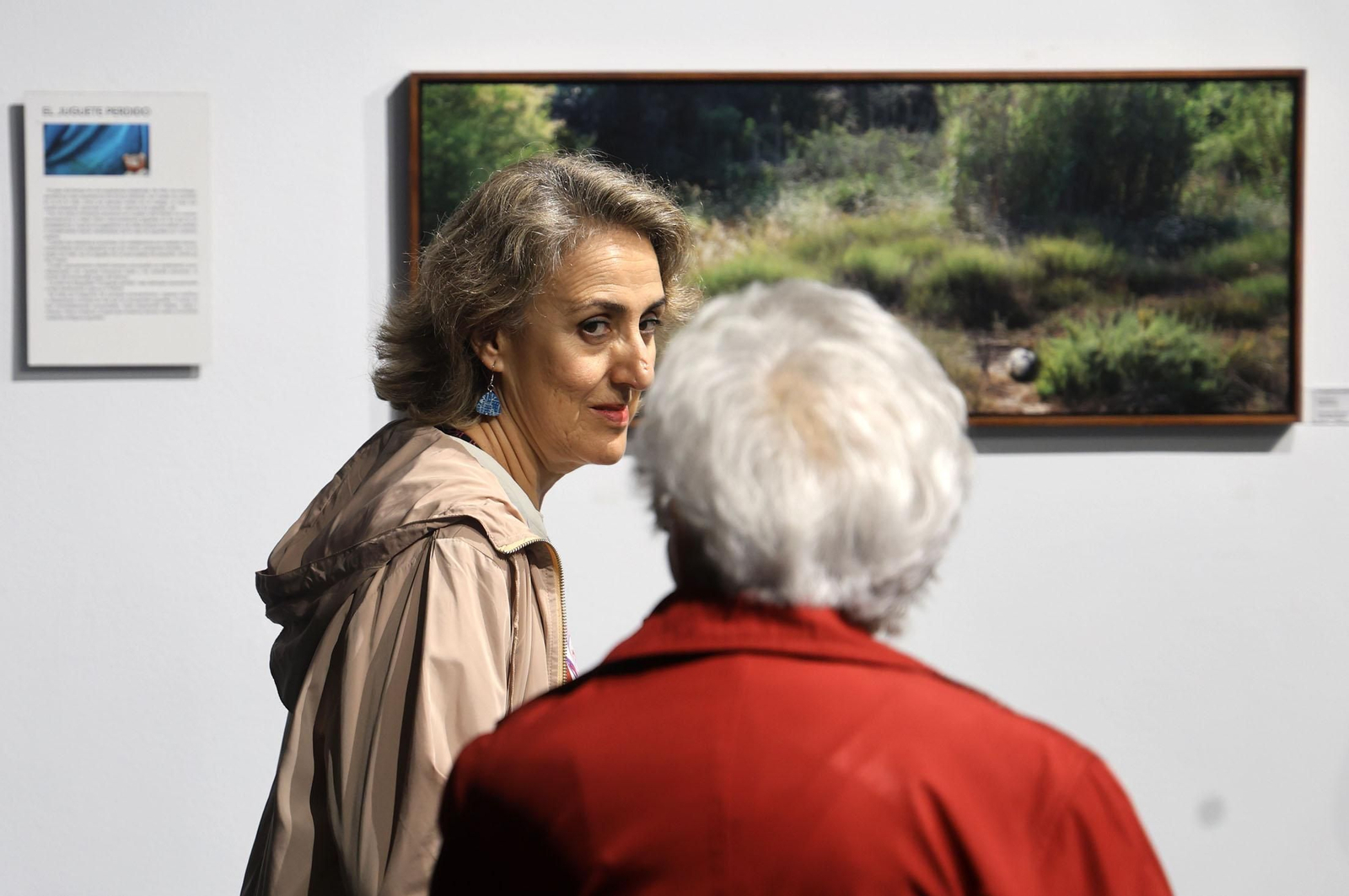 Imágenes de la exposición fotográfica 'Ítems de dudable belleza' del fotógrafo Rafael E.Cárdenas