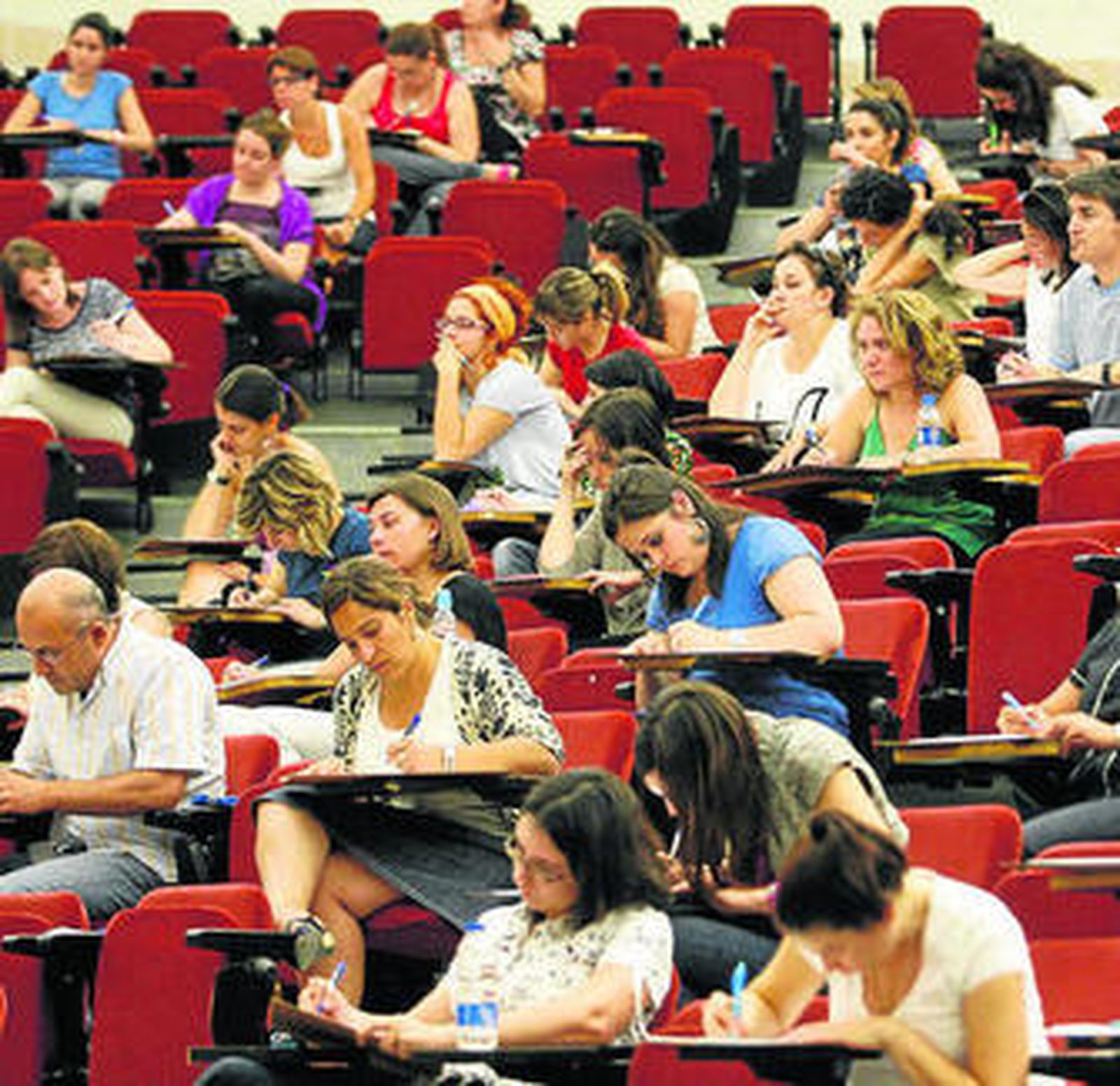 Opositores durante la convocatoria del año pasado.