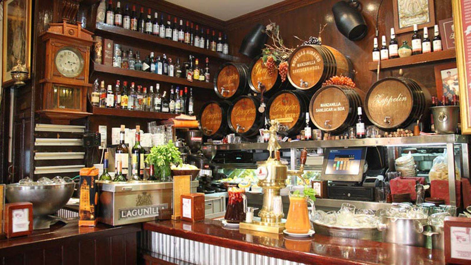 Interior de la bodega Góngora