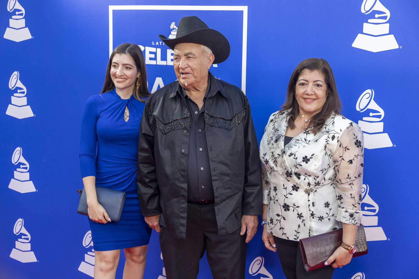 Las imágenes de la alfombra roja en el Falla con el homenaje de los Latin Grammy a Paco de Lucía