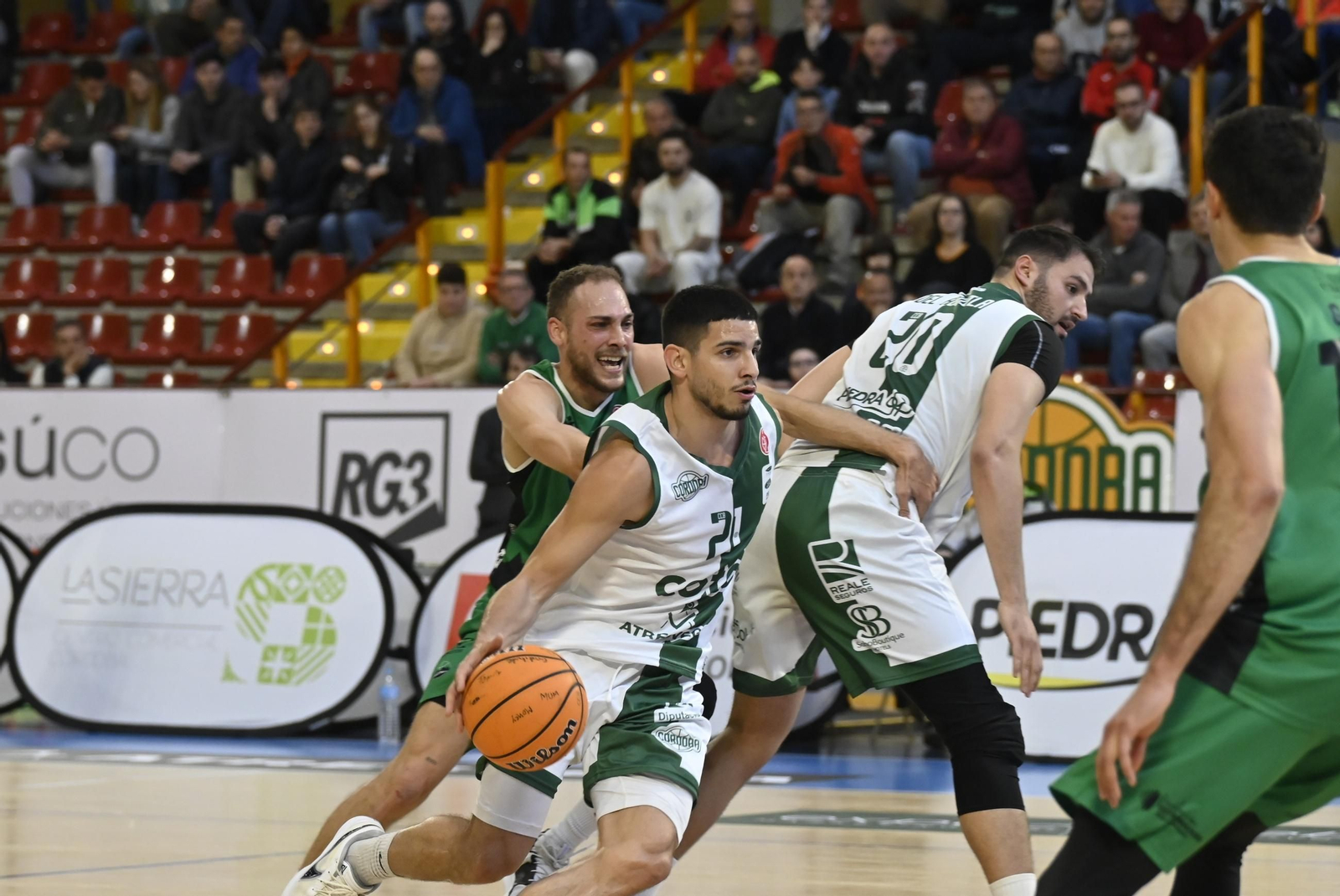 Las mejores fotos del ambiente en Vista Alegre para el Coto Córdoba - Cáceres