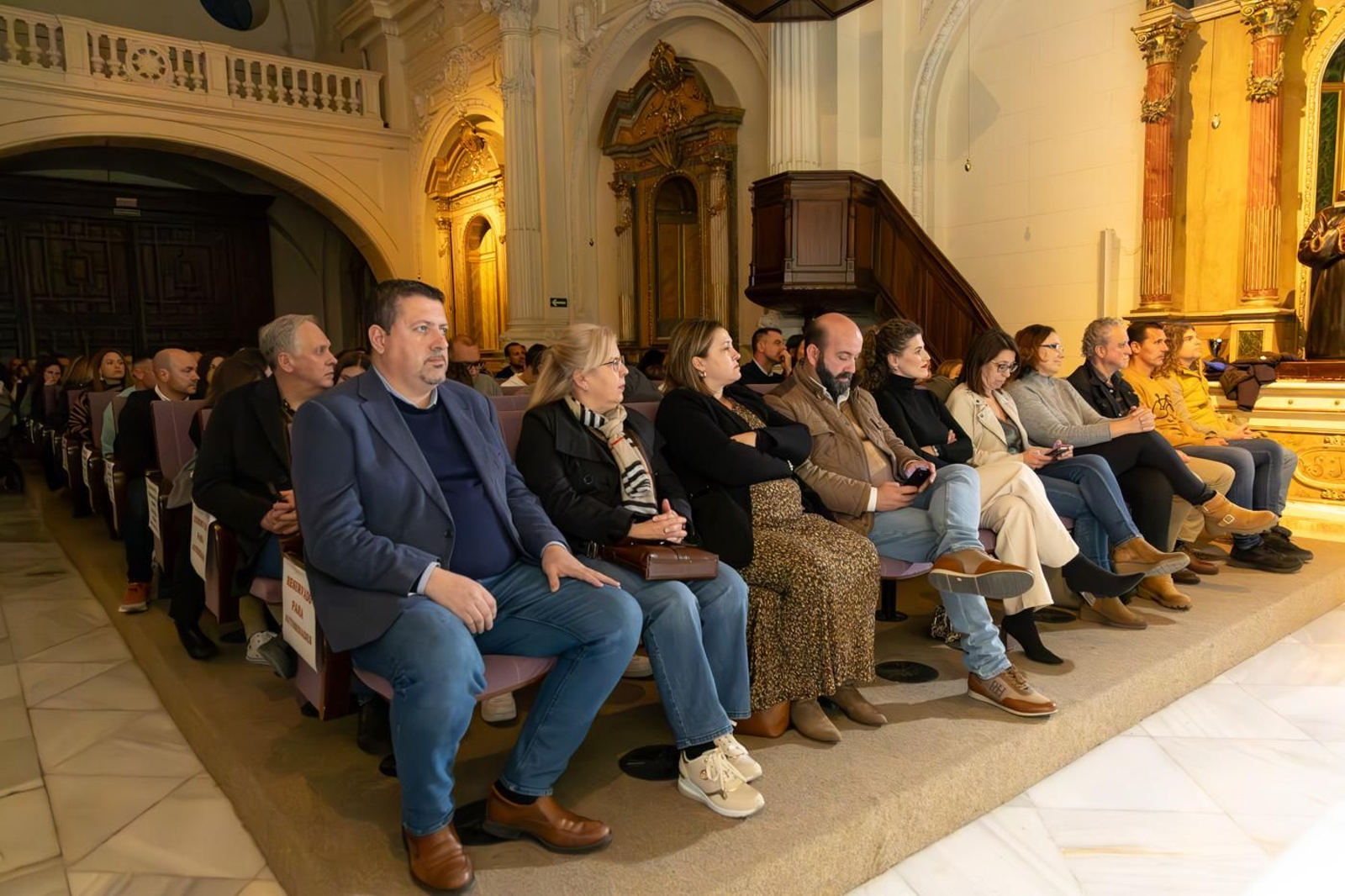 La entrega de premios de los Circuitos Provinciales de Carreras por Montaña y de Triatlón de menores, en imágenes