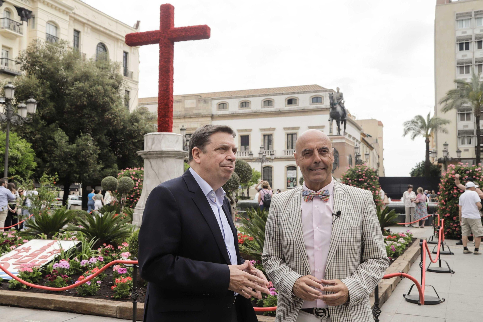 Luis Planas y Antonio Hurtado en una visita a Córdoba. Luis Planas y Antonio Hurtado en una visita a Córdoba.