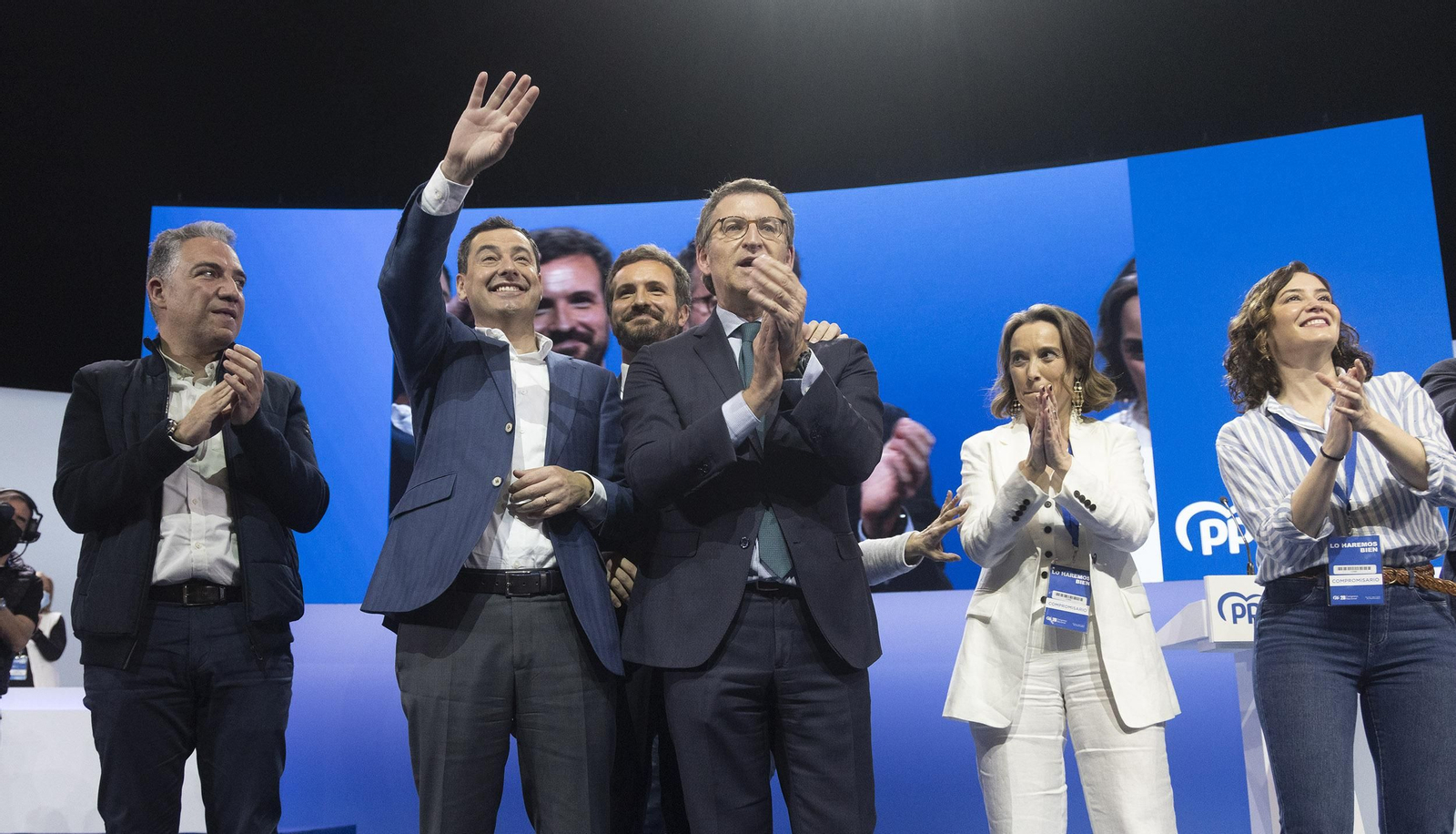 La proclamación de Feijóo como presidente del PP en Sevilla, en imágenes