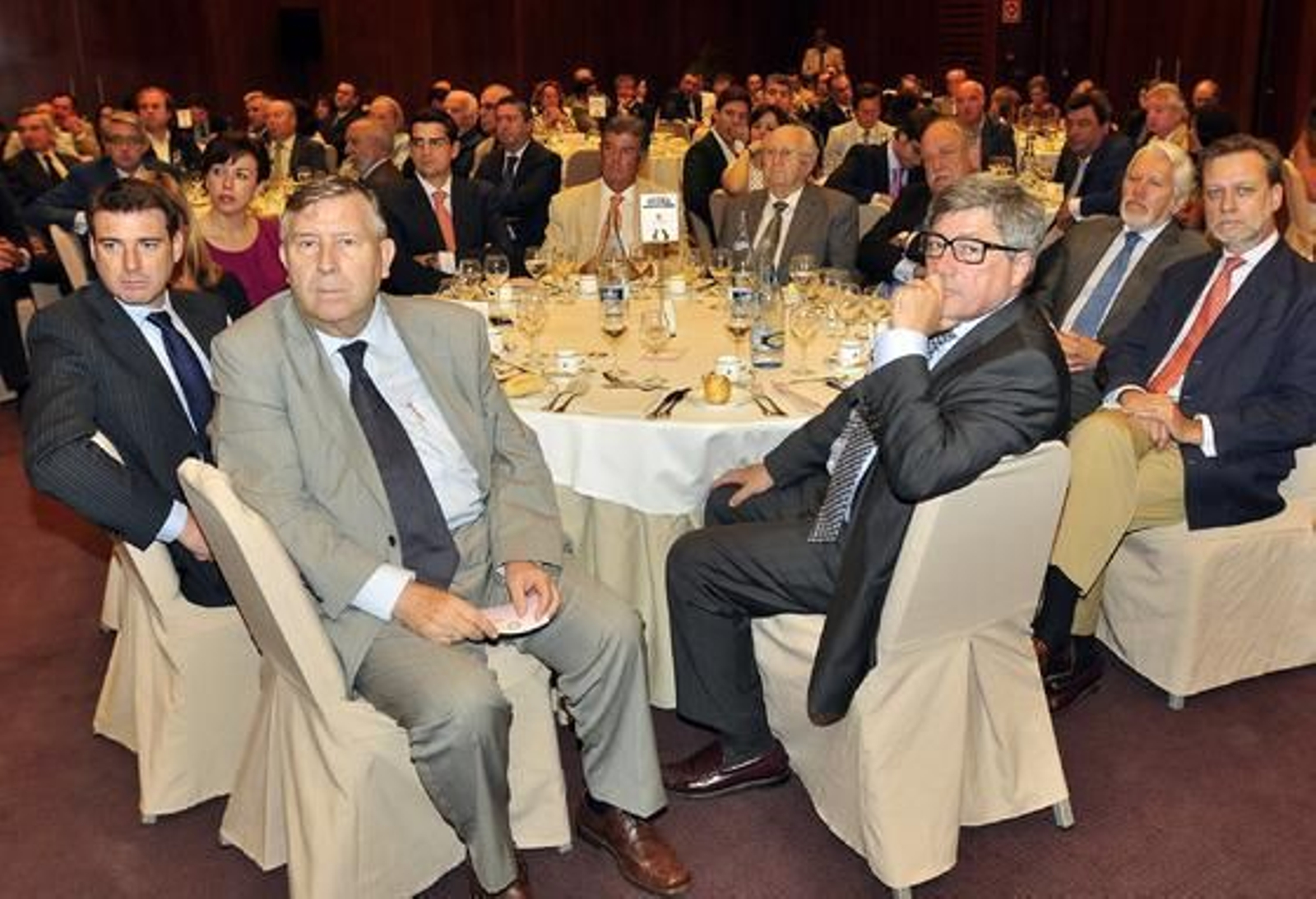 Alfonso Pérez Moreno, Pablo Ruiz Serrano, Rosario Alarcón, María Luisa Ceballos, Fernando Pérez-Solano, Pedro Álvarez, Luis Alarcón, Jesús Bores, Francisco Ballester, Miguel Ángel de la Rosa y Rafael Salgueiro.

Foto: J.C.Vázquez/V.Hidalgo/M.Gómez