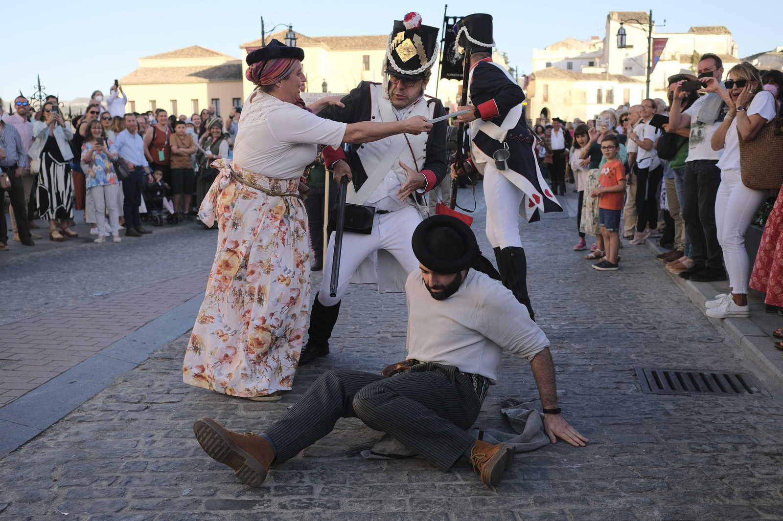 Pasacalles de Ronda Romántica, en fotos