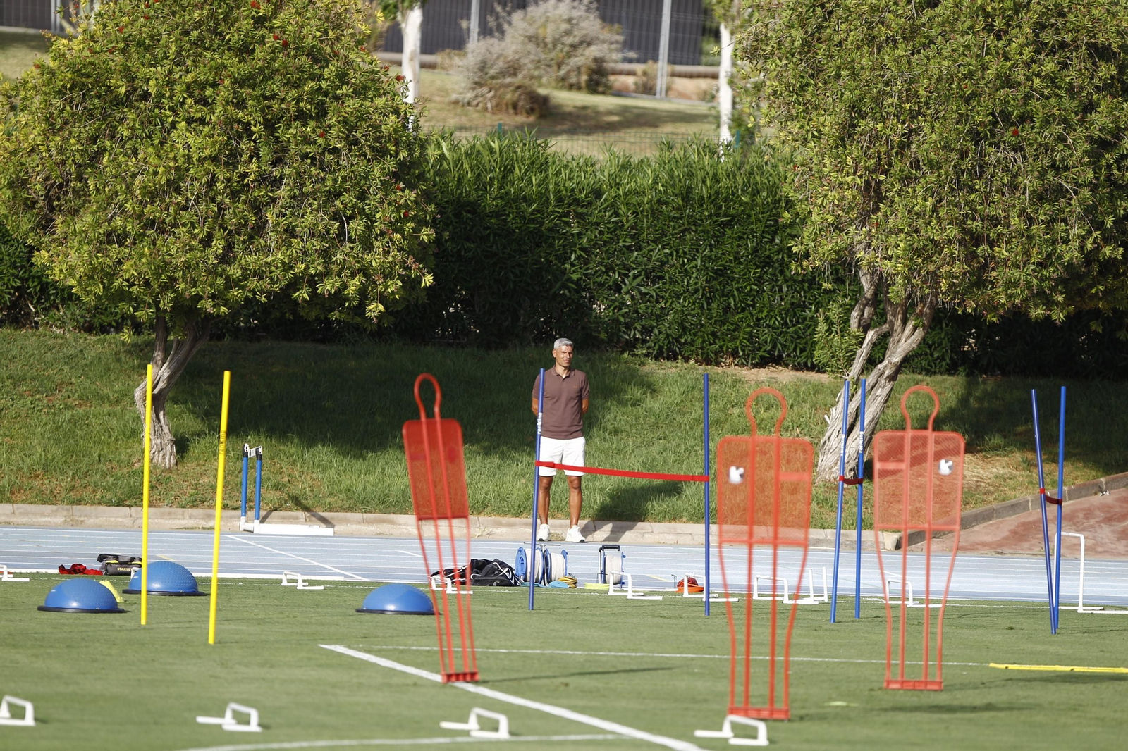 Primer entrenamiento de la Temporada 2025-2026 de la U.D. Almería, en imágenes