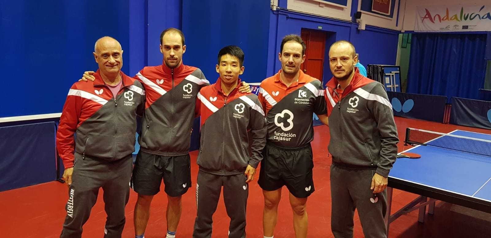 Luis Calvo, Alejandro Calvo, Qiyao Han, André Silva y Carlos Machado.
