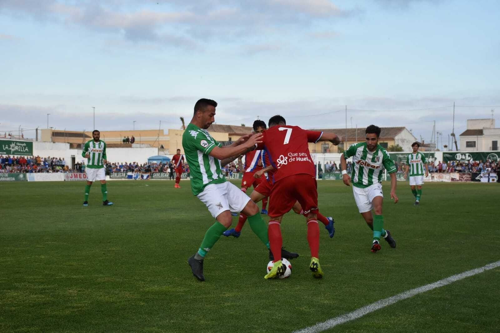 Partido Atlético Sanluqueño-Recreativo en imágenes